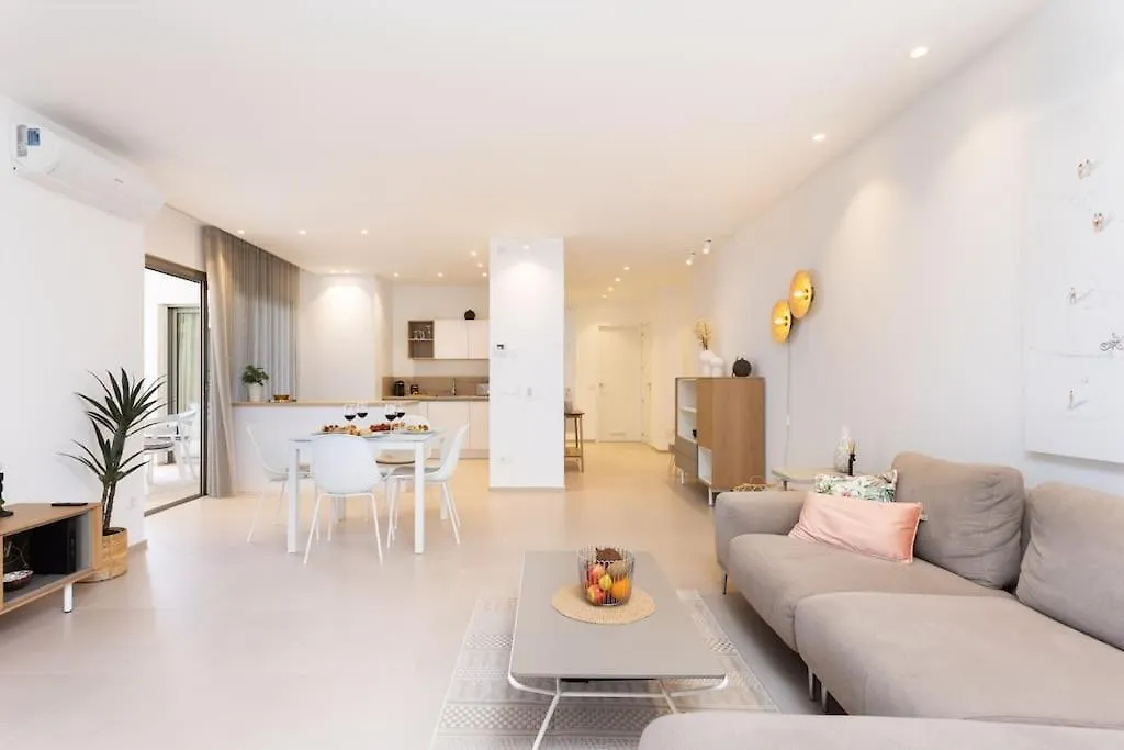 Garden Serenity Retreat And Workspace With Heated Pools And Gym Palm-mar