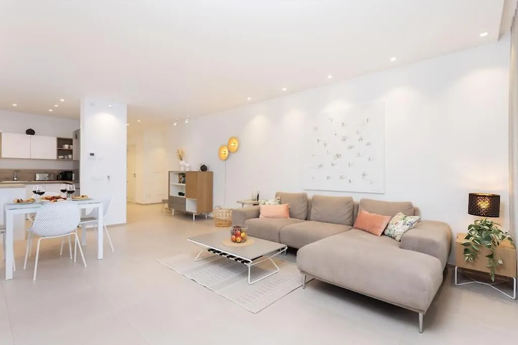 Garden Serenity Retreat And Workspace With Heated Pools And Gym Palm-mar Apartment